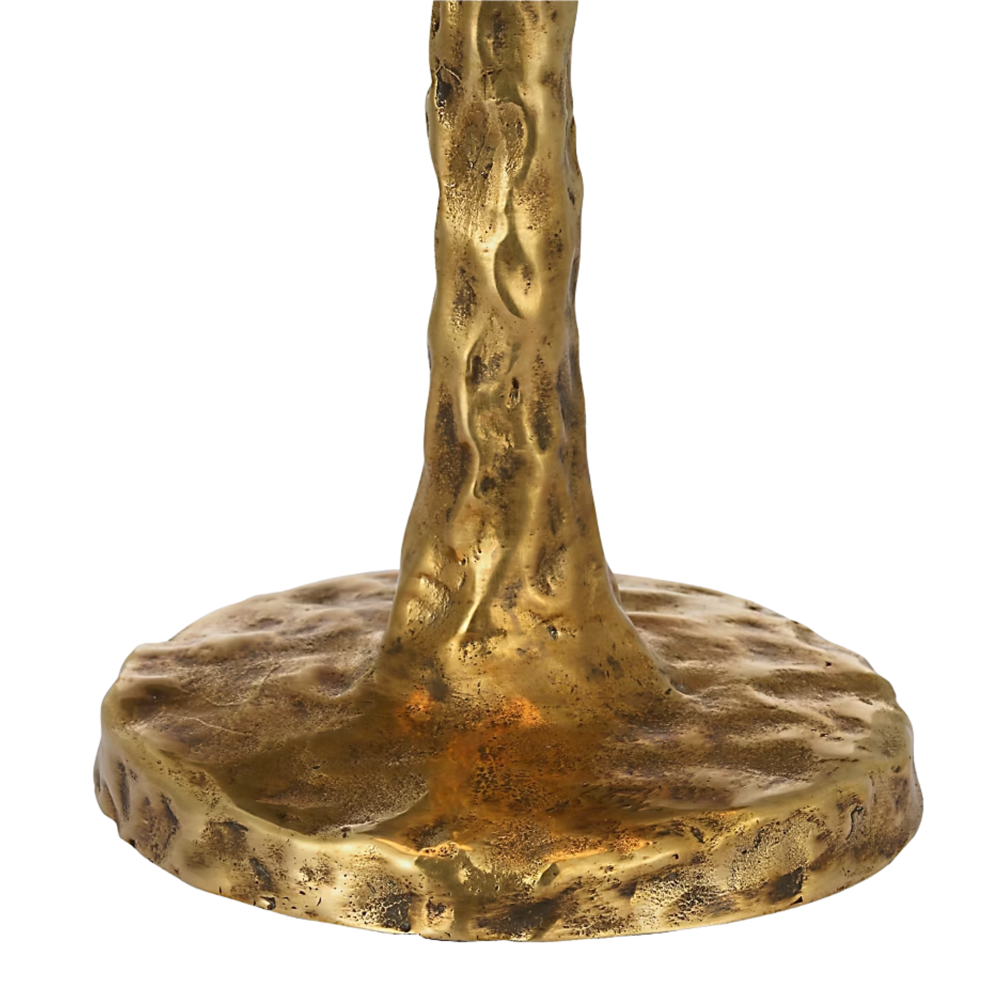 The base Ilosi Sculpted Cordless Table Lamp from Visual Comfort Signature close up.