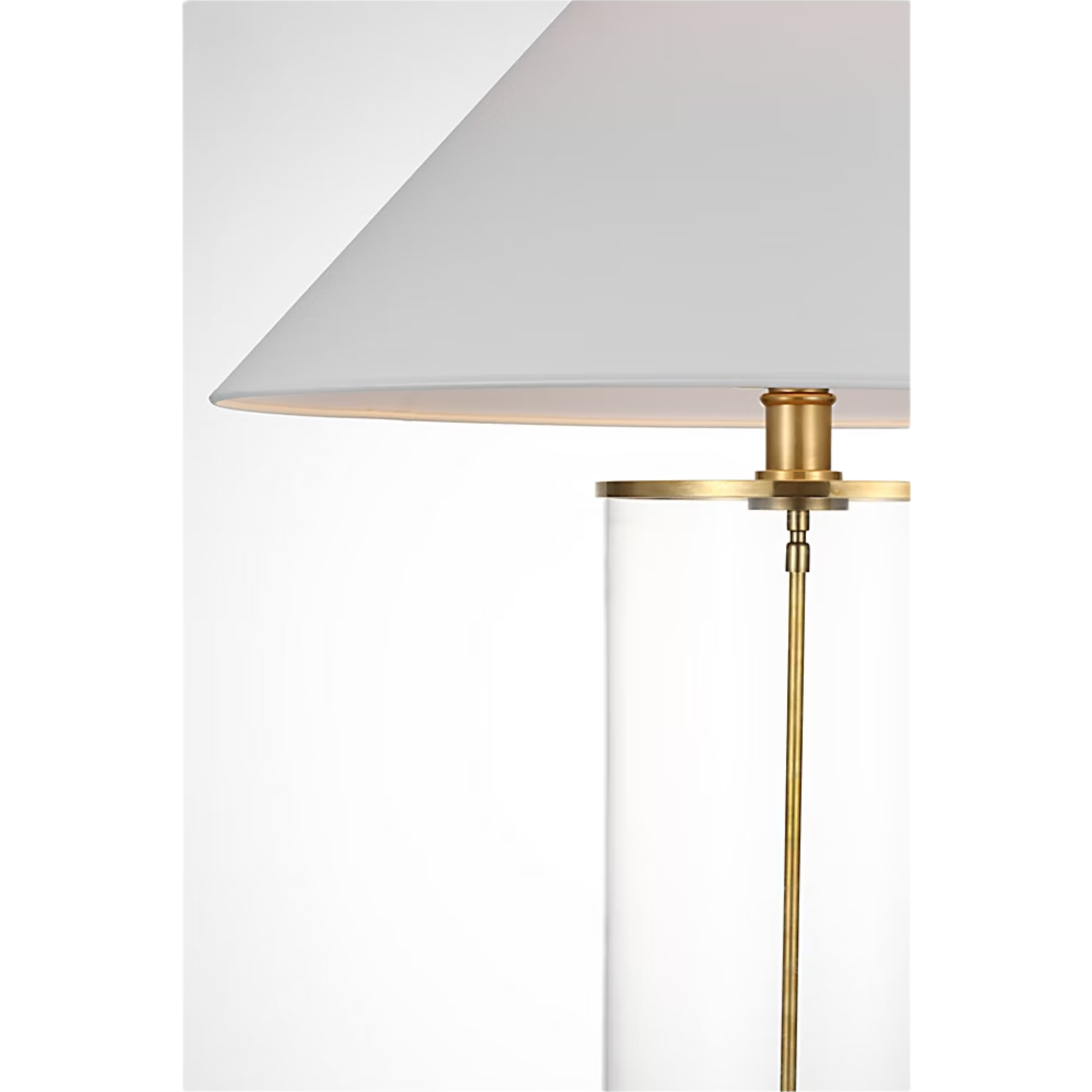The Modern Cordless Table Lamp from Visual Comfort Signature designed by Ralph Lauren highlighting the lighting fixture.