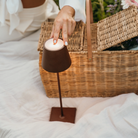 The rust Poldina Pro from Zafferano used for an outdoor picnic.